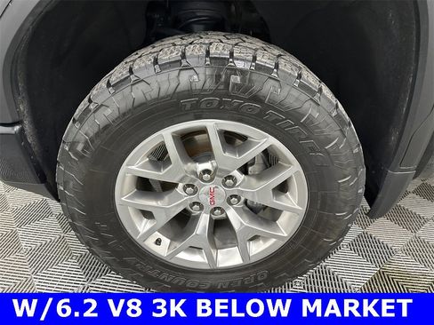 Used 2019 GMC Sierra 1500 AT4 w/ Off Road Performance Package image 13