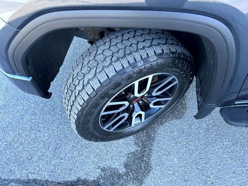 Used 2021 GMC Sierra 1500 AT4 w/ AT4 Premium Package image 23