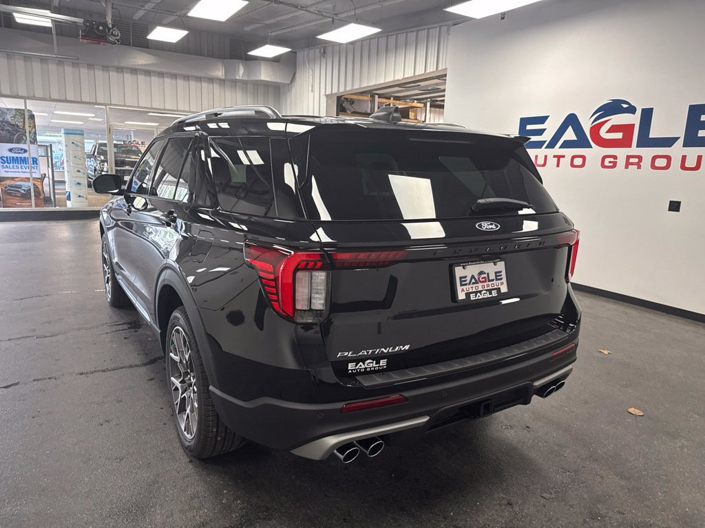 New 2027 Ford Explorer Platinum w/ 3.0L Ultimate Package AWD/4WD image 8