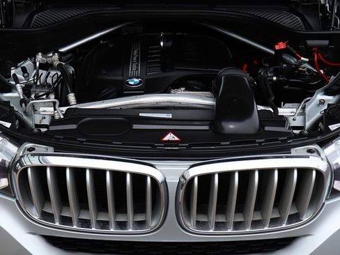 Used 2014 BMW X5 xDrive35i AWD/4WD image 60