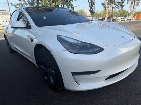 Used 2023 Tesla Model 3 Standard Range RWD image 7
