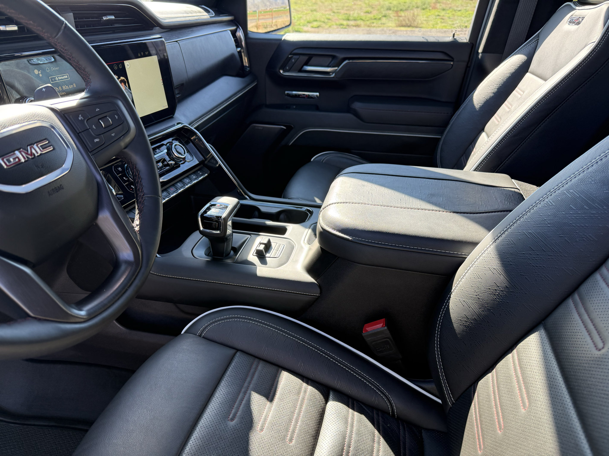 Used 2024 GMC Sierra 1500 AT4X AWD/4WD image 28
