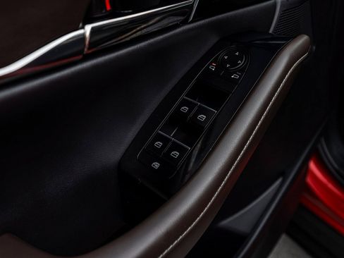 Used 2022 MAZDA CX-30 2.5 Turbo w/ Premium Plus Pkg image 8