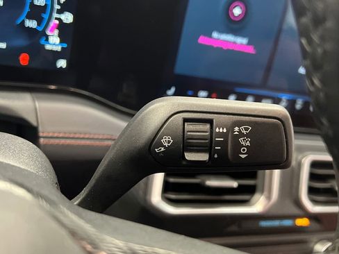 Used 2024 Ford Mustang Premium image 31