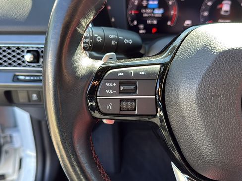 Used 2023 Acura Integra A-Spec image 15