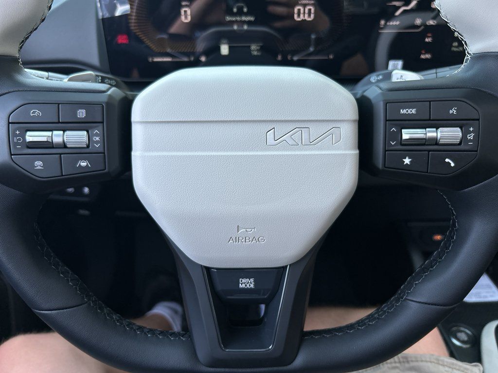 New 2026 Kia K4 GT-Line w/ GT-Line Sunroof Package FWD image 24