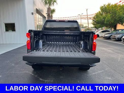 Used 2023 Chevrolet Silverado 1500 RST AWD/4WD image 31