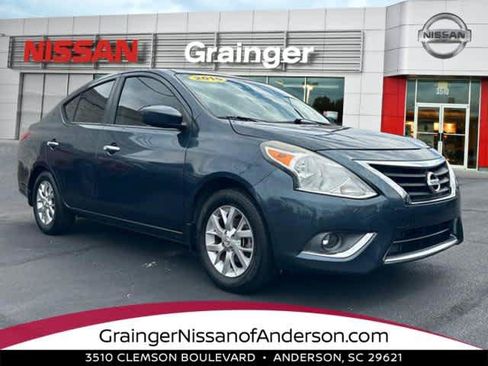 Used 2015 Nissan Versa SV w/ SV Appearance Package FWD image 1