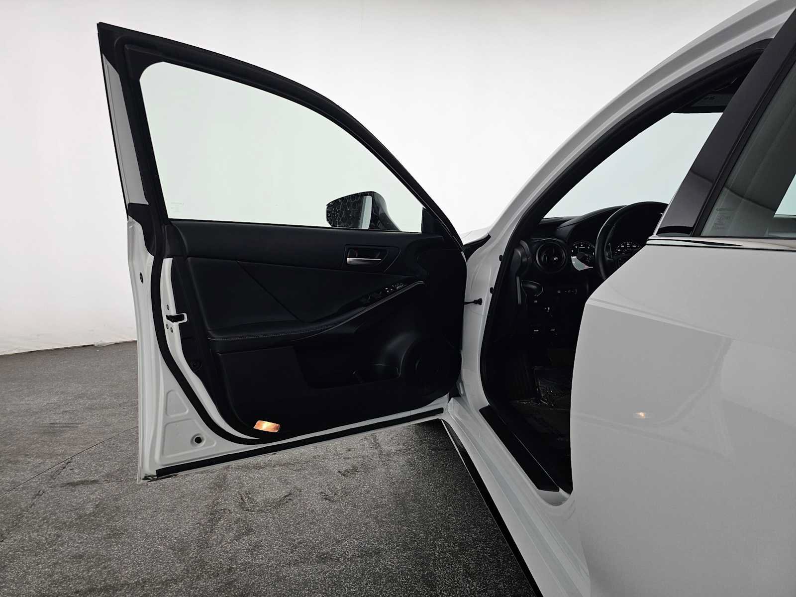 Certified 2025 Lexus IS 300 F Sport RWD image 19
