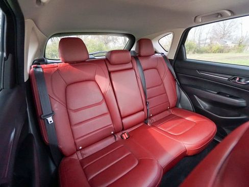 Used 2021 MAZDA CX-5 Carbon Edition image 32