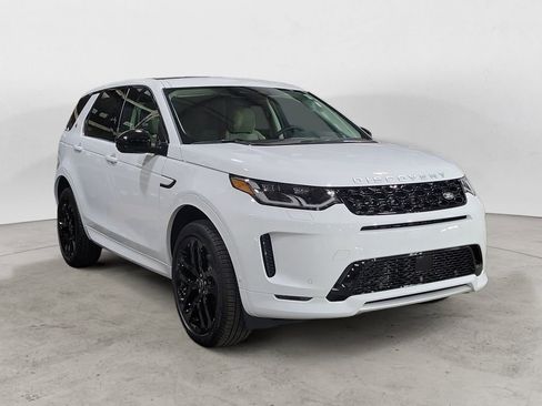 New 2025 Land Rover Discovery Sport S image 7