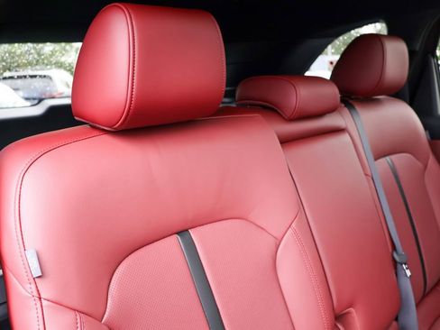 Used 2025 MAZDA CX-70 3.3 Turbo S w/ Premium Package image 36