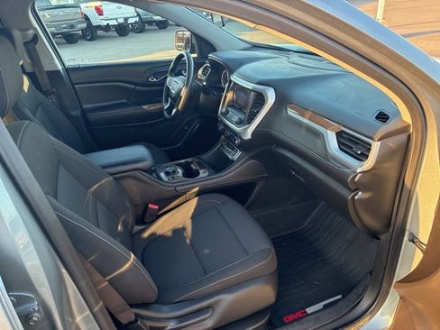 Used 2023 GMC Acadia SLE w/ Driver Convenience Package image 26