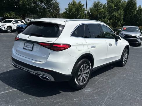 Used 2024 Mercedes-Benz GLC 300 4MATIC image 4