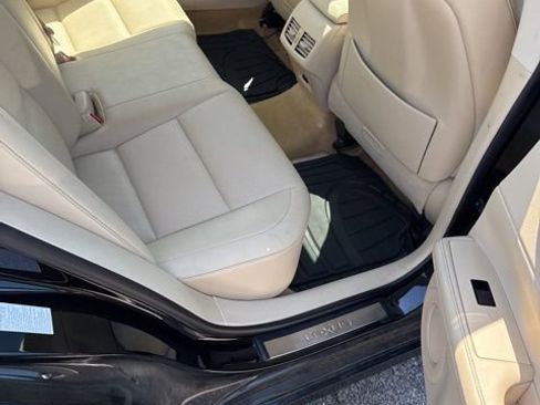 Used 2014 Lexus ES 350 w/ Premium Package FWD image 6