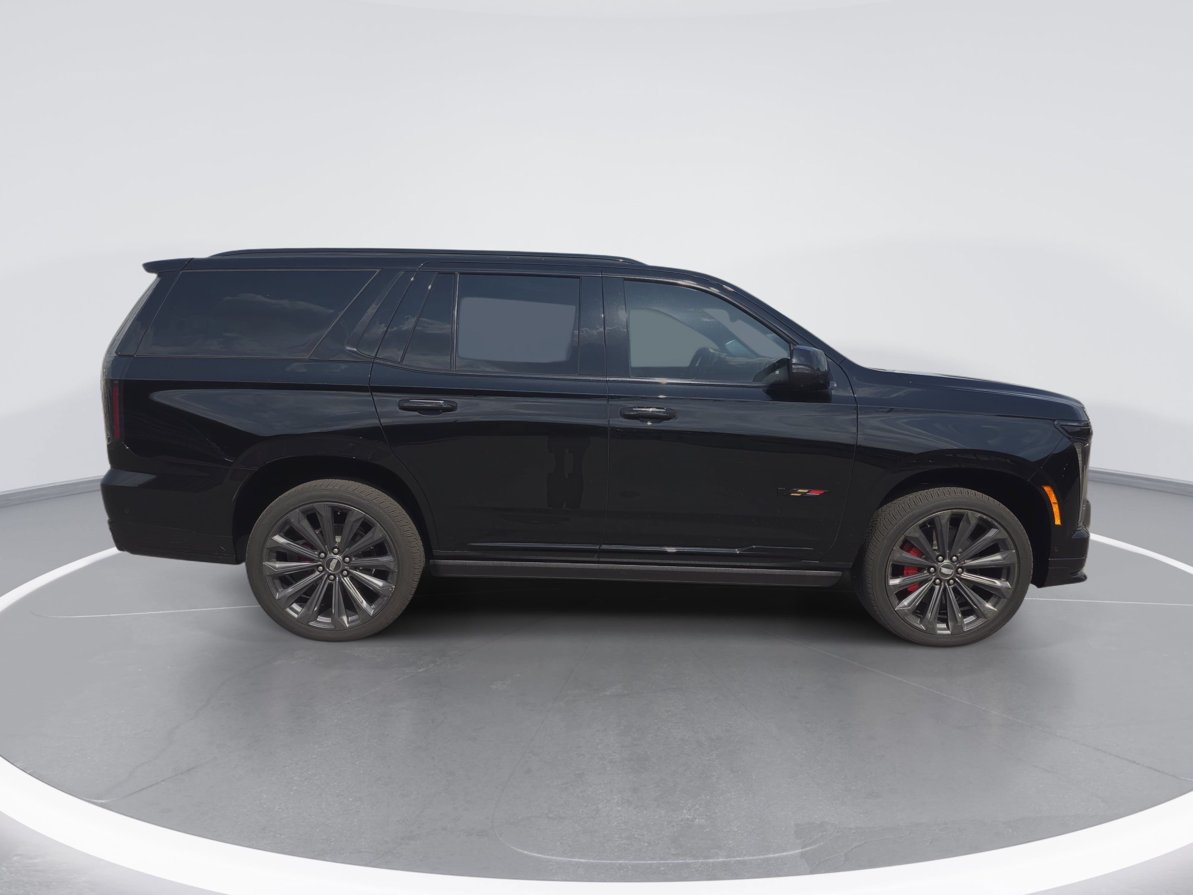 Certified 2026 Cadillac Escalade V AWD/4WD image 2