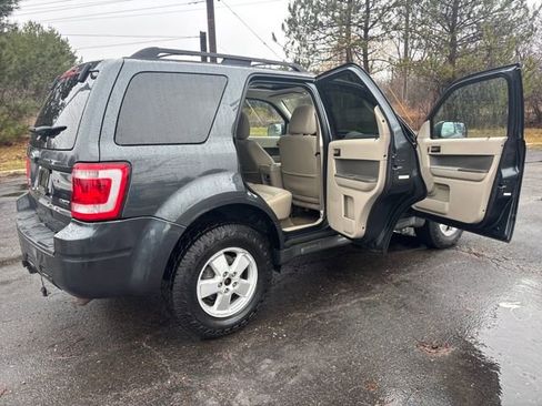 Used 2009 Ford Escape XLT image 27