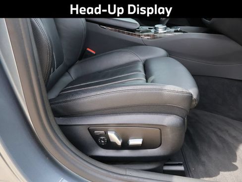 Used 2018 BMW 540i xDrive AWD/4WD image 10