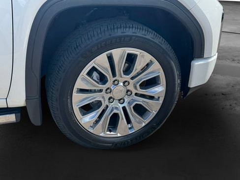 Used 2021 GMC Sierra 1500 Denali w/ Denali Ultimate Package AWD/4WD image 13