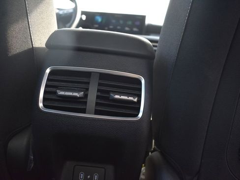 Used 2025 Hyundai Sonata SEL FWD image 29