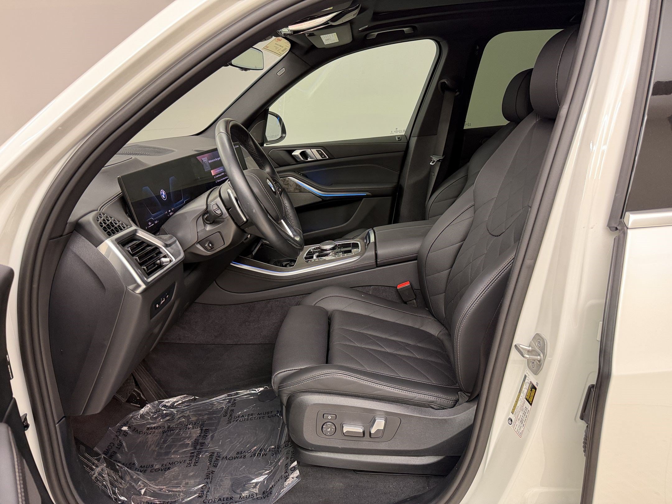 Used 2026 BMW X5 sDrive40i w/ Premium Package RWD image 5