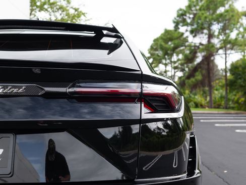 Used 2024 Lamborghini Urus Performante image 21