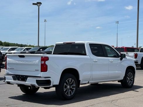 Used 2022 Chevrolet Silverado 1500 RST AWD/4WD image 35