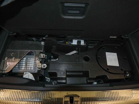 Used 2021 Audi SQ7 Premium Plus image 13