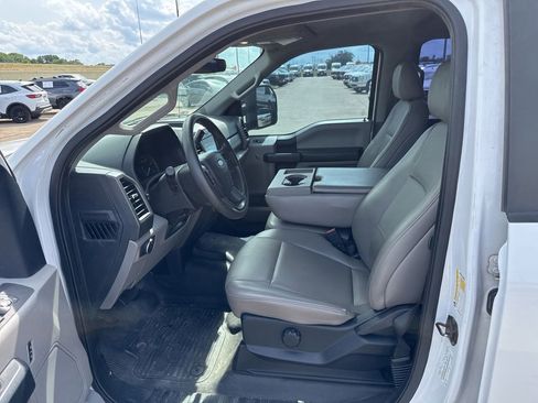 Used 2020 Ford F250 XL w/ Power Equipment Group RWD image 19