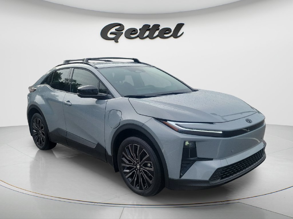 Certified 2026 Toyota C-HR AWD/4WD image 3