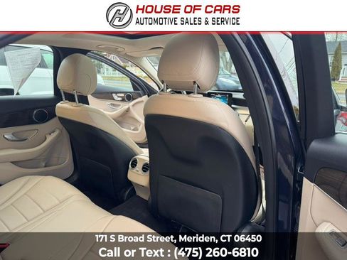 Used 2019 Mercedes-Benz C 300 C 300 4MATIC Sedan image 26