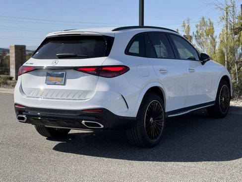New 2026 Mercedes-Benz GLC 300 image 8