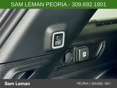 New 2025 Jeep Grand Cherokee Altitude image 26