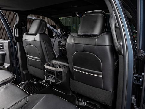 Used 2025 RAM 3500 Limited image 31