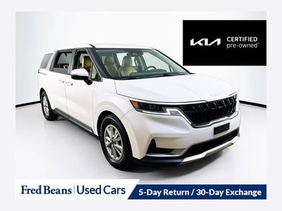 Used 2023 Kia Carnival LX