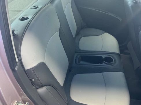 Used 2013 Chevrolet Spark LT image 17