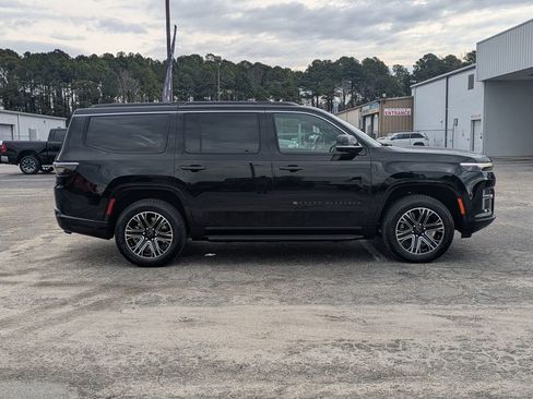 New 2026 Jeep Grand Wagoneer 2WD w/ Premium Group I image 2