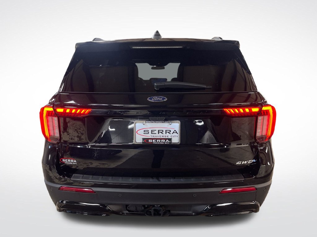 Used 2026 Ford Explorer ST-Line AWD/4WD image 4