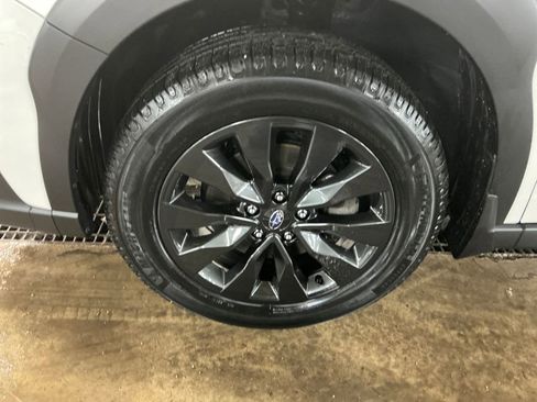 Certified 2023 Subaru Outback Onyx Edition XT image 28