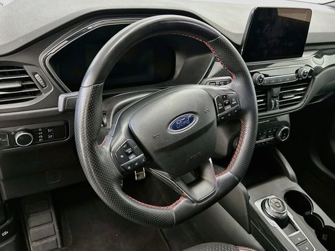 Used 2024 Ford Escape ST-Line AWD/4WD image 18