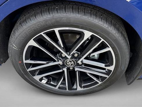 Certified 2025 Toyota Camry XLE image 9