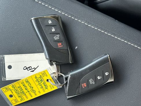 Used 2025 Lexus RX 350 Premium Plus w/ Accessory Package FWD image 28