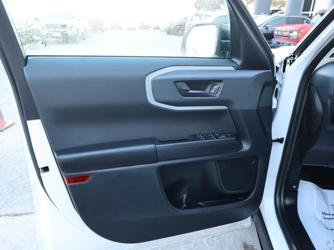 Used 2024 Ford Bronco Sport Big Bend image 38