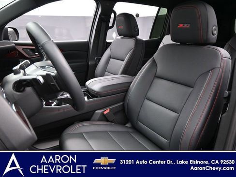 New 2026 Chevrolet Traverse Z71 w/ Enhanced Driving Package image 8