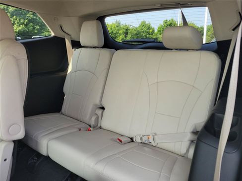 Used 2023 Buick Enclave Essence w/ Experience Buick Package FWD image 12