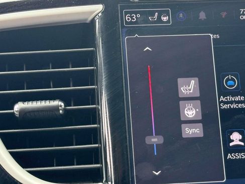 Used 2025 Chrysler Pacifica Select FWD image 26