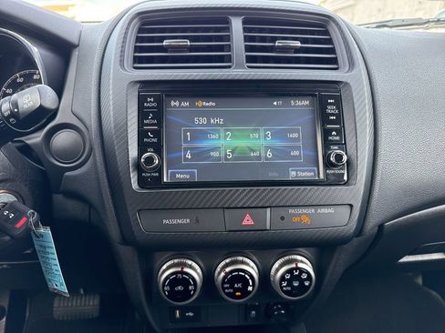 Used 2022 Mitsubishi Outlander Sport ES image 16