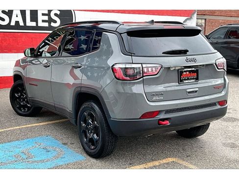 Used 2023 Jeep Compass Trailhawk image 13