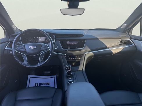 Used 2023 Cadillac XT5 Premium Luxury w/ Technology Package image 17