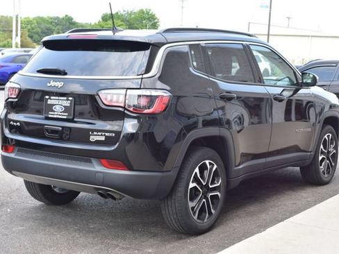 Used 2022 Jeep Compass Limited AWD/4WD image 9